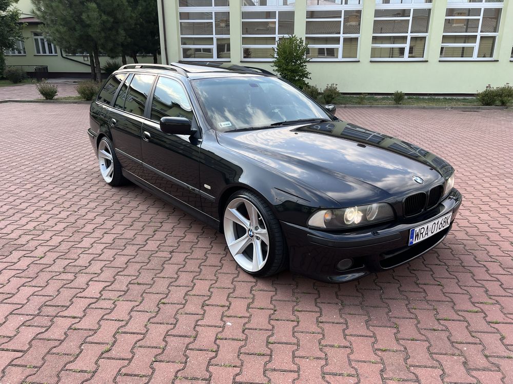 BMW e39 Touring 540i 4.4 v8 LPG