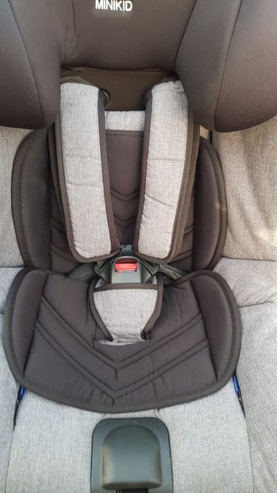 Fotelik Axkid Minikid 2.0