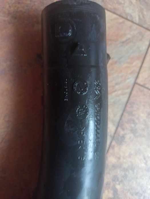 Патрубок повітряного фільтра 1.6HDi(EURO 5) Peugeot Citroen 9675055580