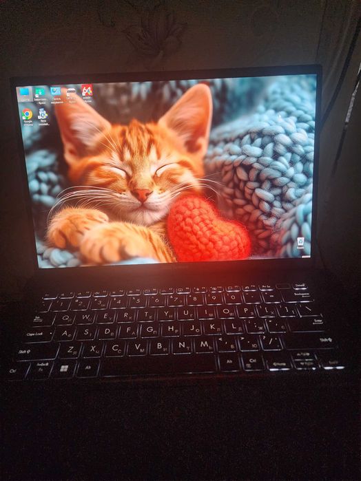 Asus Zenbook 14 OLED UX3402ZA. 8/512.