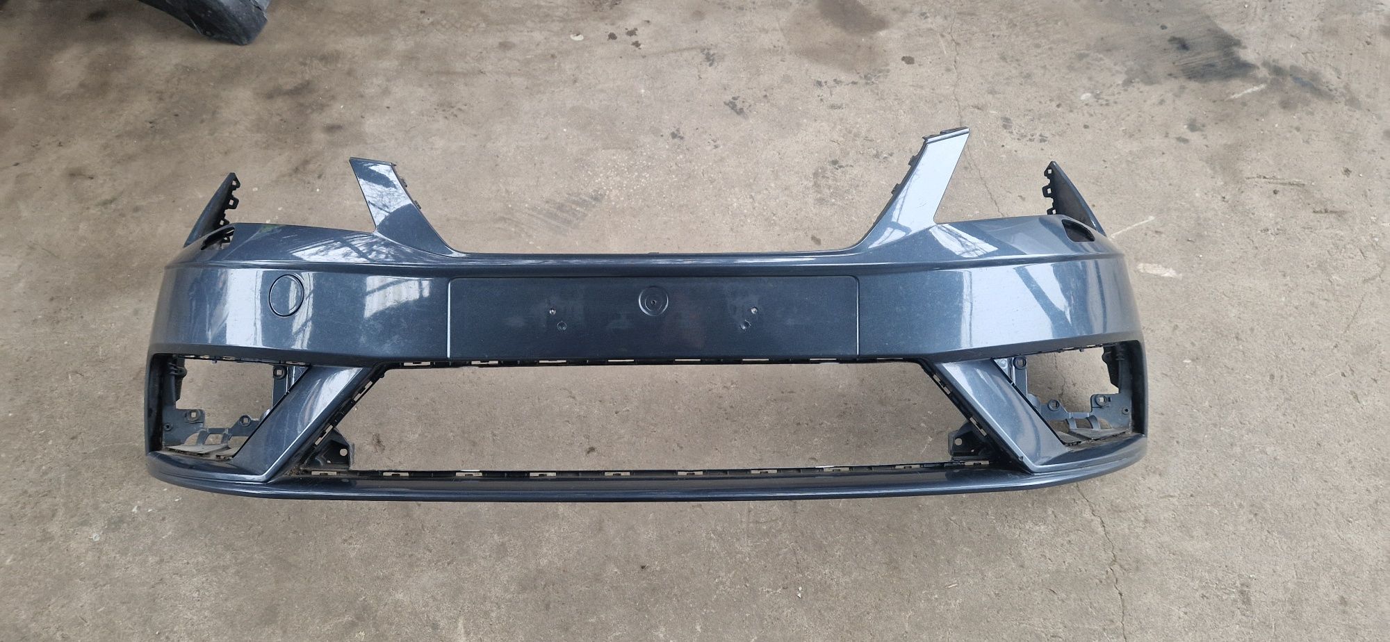 Zderzak przod przedni seat leon III lift 5f0 spryski