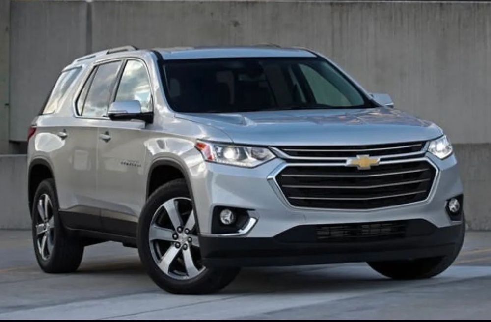 BMW X1 Chevrolet Traverse LT Leather .