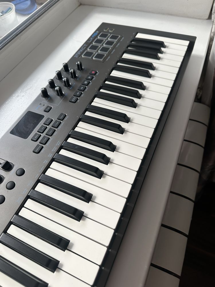 MIDI клавиатура Nektar Impact lx 49+