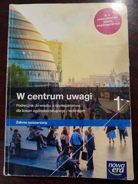 W centrum uwagi 1 - Zakres rozszerzony - podręcznik do WOS dla LO