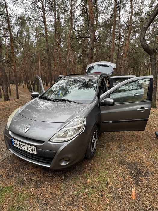 Продам Renault Clio 2010 року