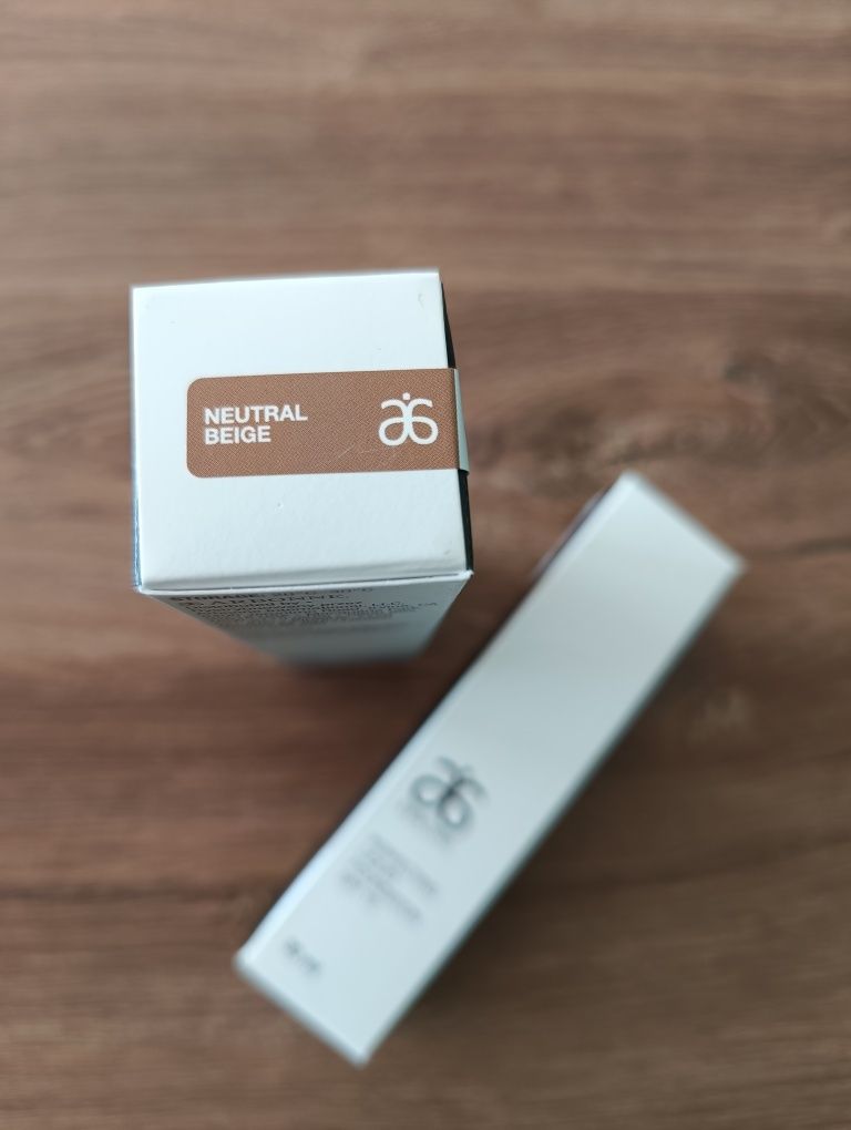 Podkład mineralny Neutral Beige Arbonne SPF15