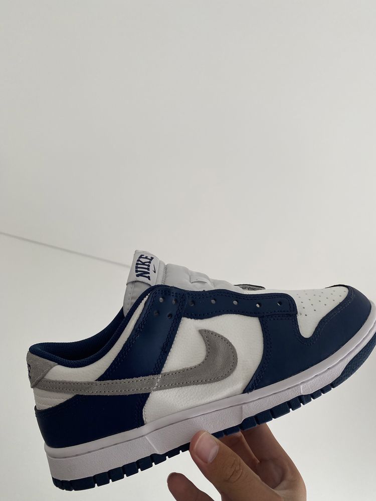 Dunk midnight navy