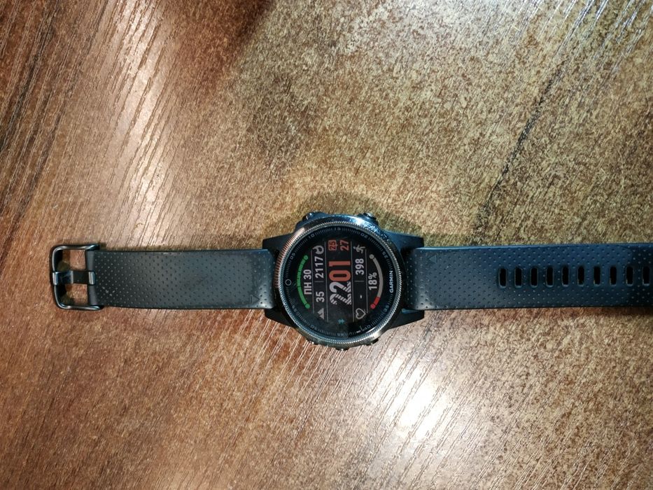 Garmin Fenix 5s sapphire edition + 2 оригінальні  ремінці
