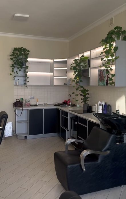 RIVERSTONE! Оренда перукарської зали під ключ. ГЕНЕРАТОР!!! + ECOFLOW.