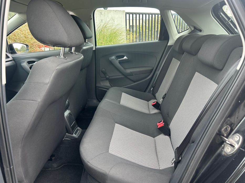Śliczny Volkswagen Polo 6R 2011 ROK_1.2 MPI/Klima/Isofix-świetny stan.