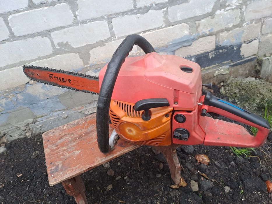 Продам бензопилу