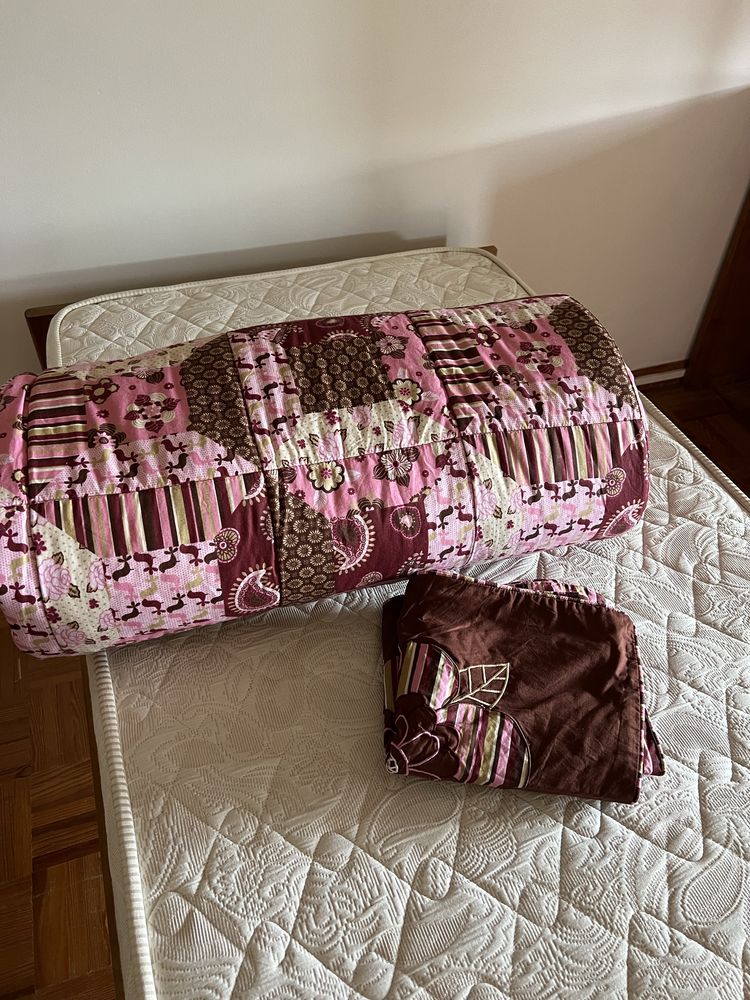 Colcha de cama de casal da Gato Preto – NOVA, dupla face + 2 fronhas