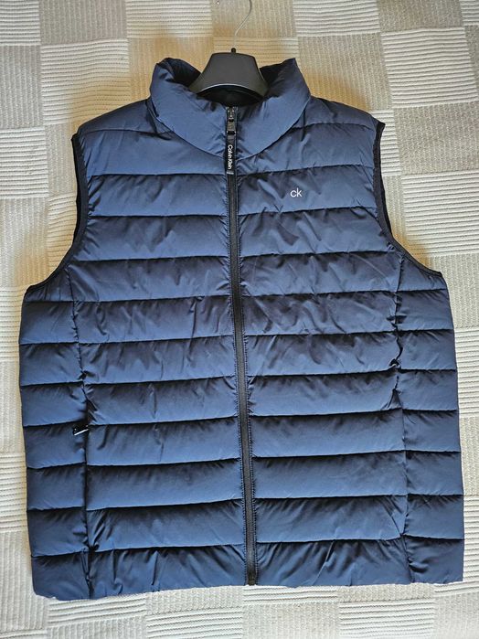 Оригинальная жилетка Calvin Klein Infinite