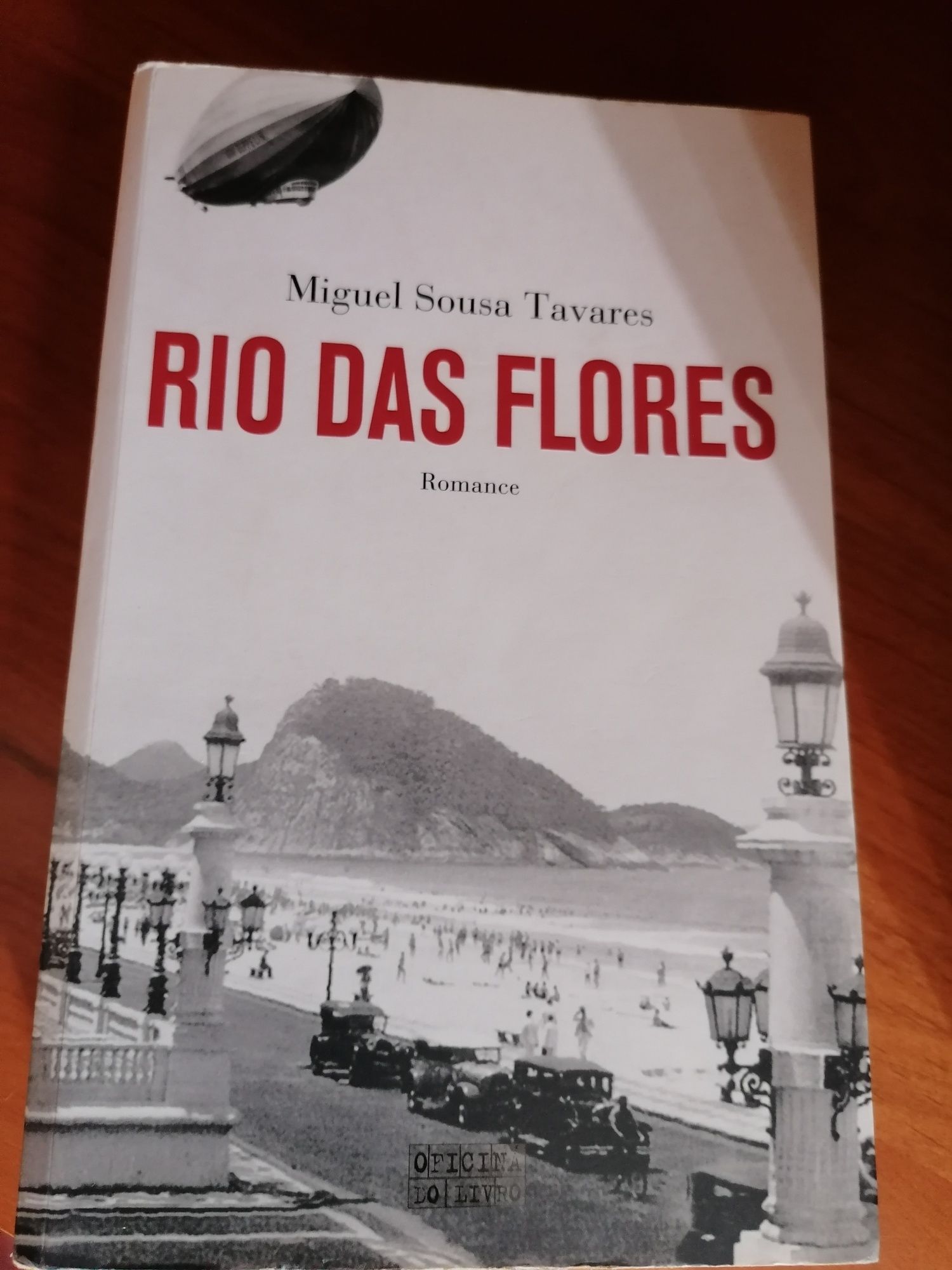 Vendo diversos livros