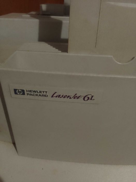 принтер HP лазерний