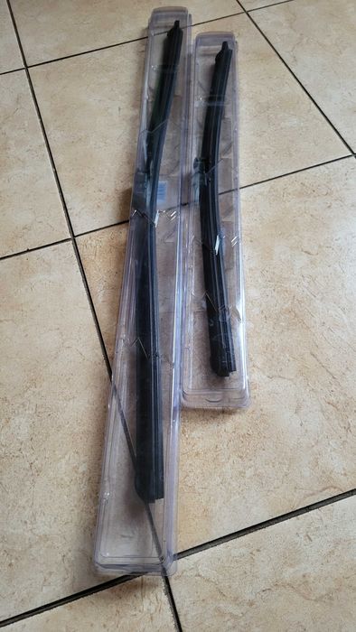 Щітки двірники безкаркасні Ford Mondeo 4 комплект