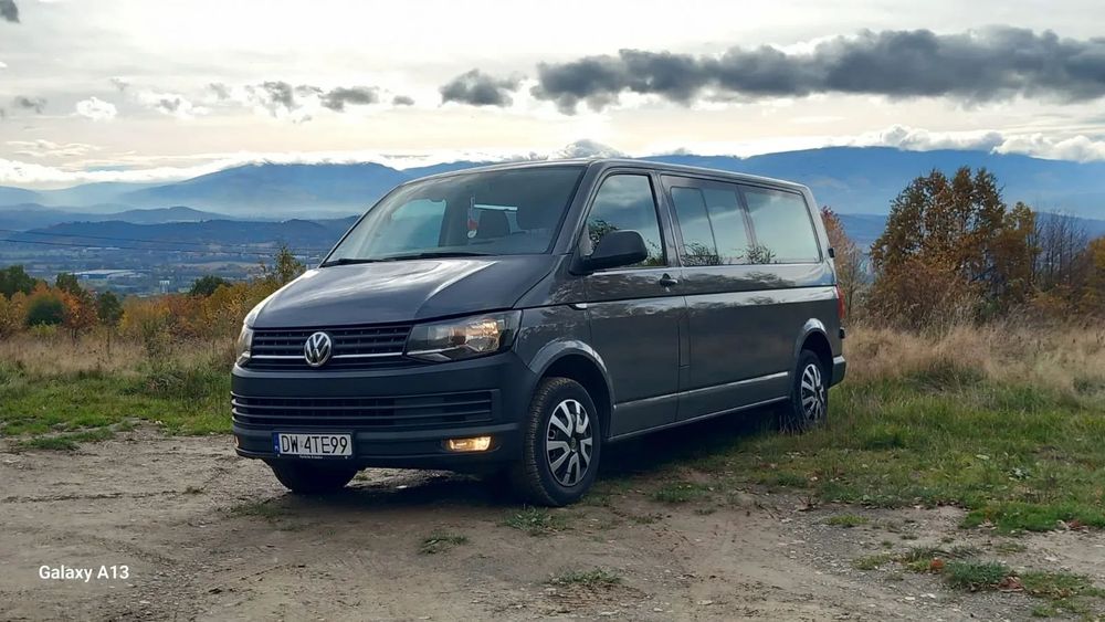 Volkswagen Caravelle Salon Polska Serwisowany Bezwypadkowy FV 23% wersja Long