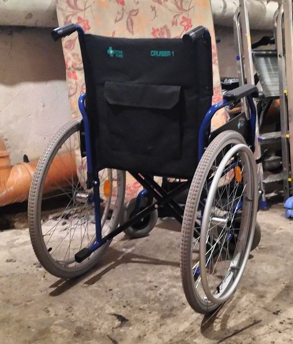 Sprzedam Wózek stalowy Cruiser RF-1 inwalidzki  za 1000 zl