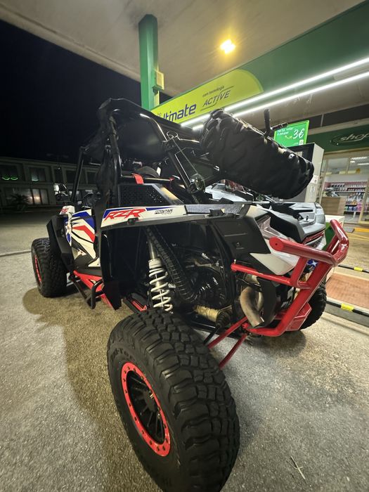 Polaris rzr 1000 turbo