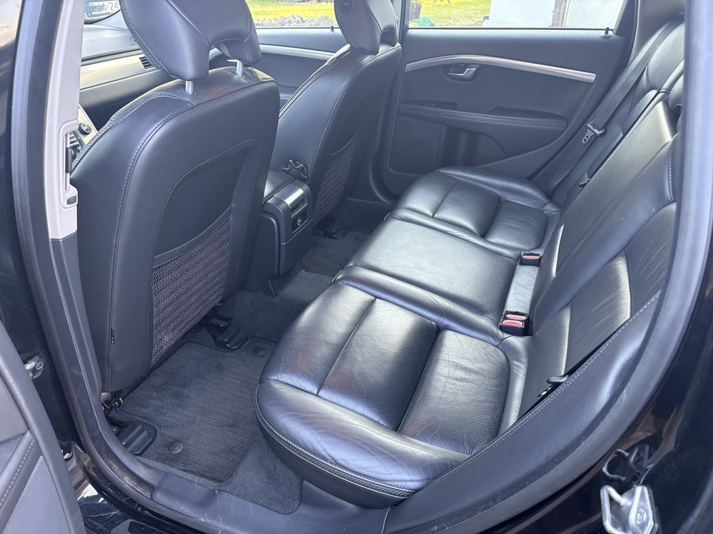 Volvo XC70 215 KM