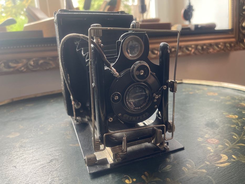 Stary aparat fotograficzny Nagel Compur