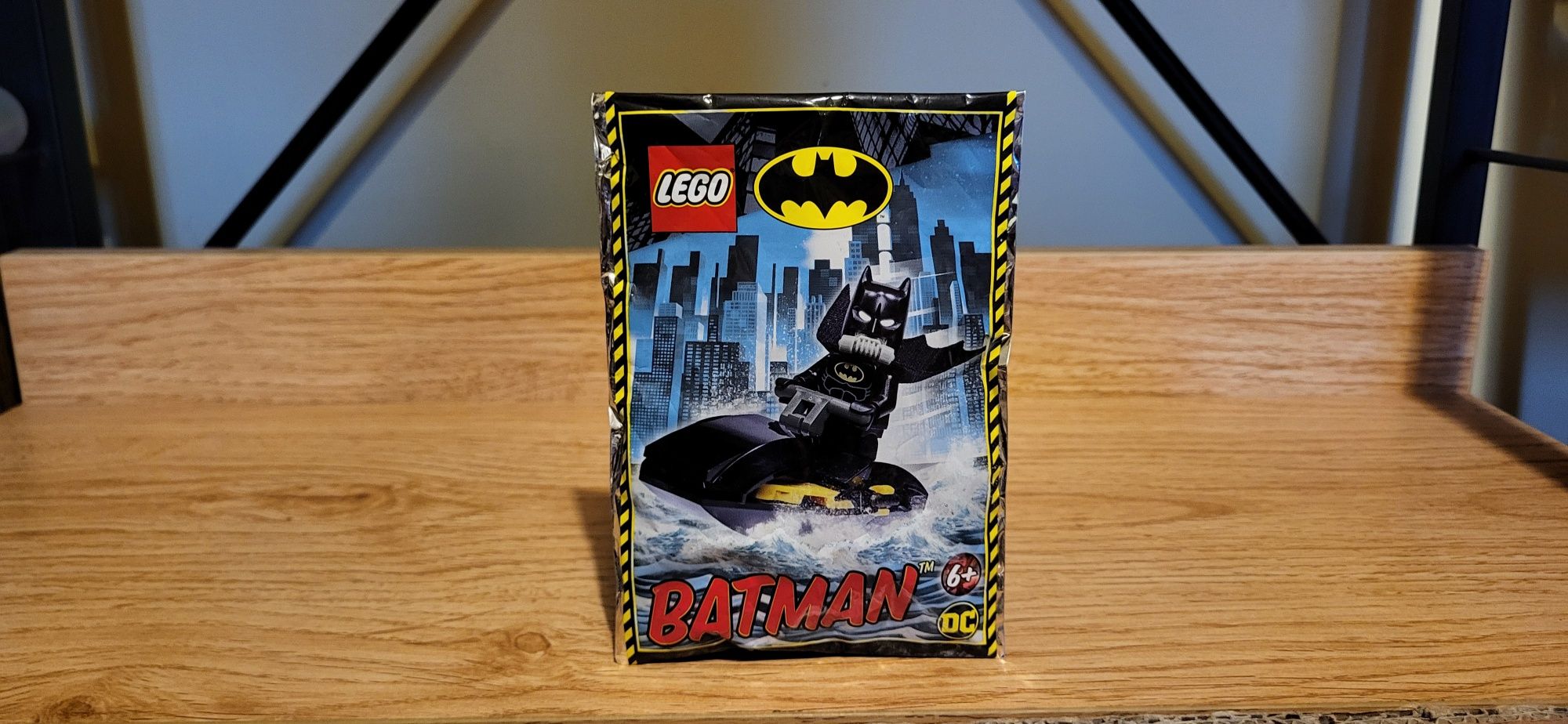 Lego DC Batman 212224 Batman na skuterze wodnym saszetka klocki