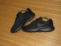 Кросівки Nike Tanjun; EUR-41