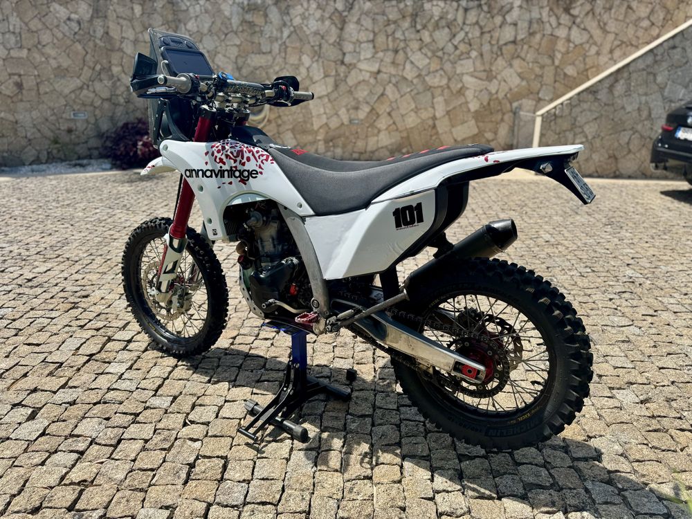 AJP PR7 - C/EXTRAS