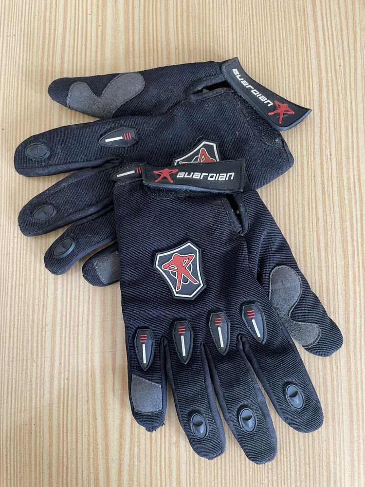 Luvas para moto M