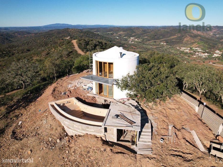 MOINHO com piscina e vista fantástica sobre a Serra do Caldeirão