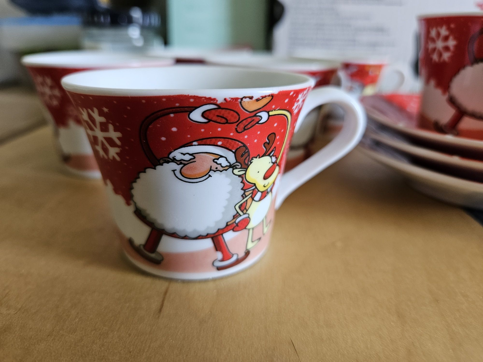 Swiateczne filiżanki do espresso - mikołaje