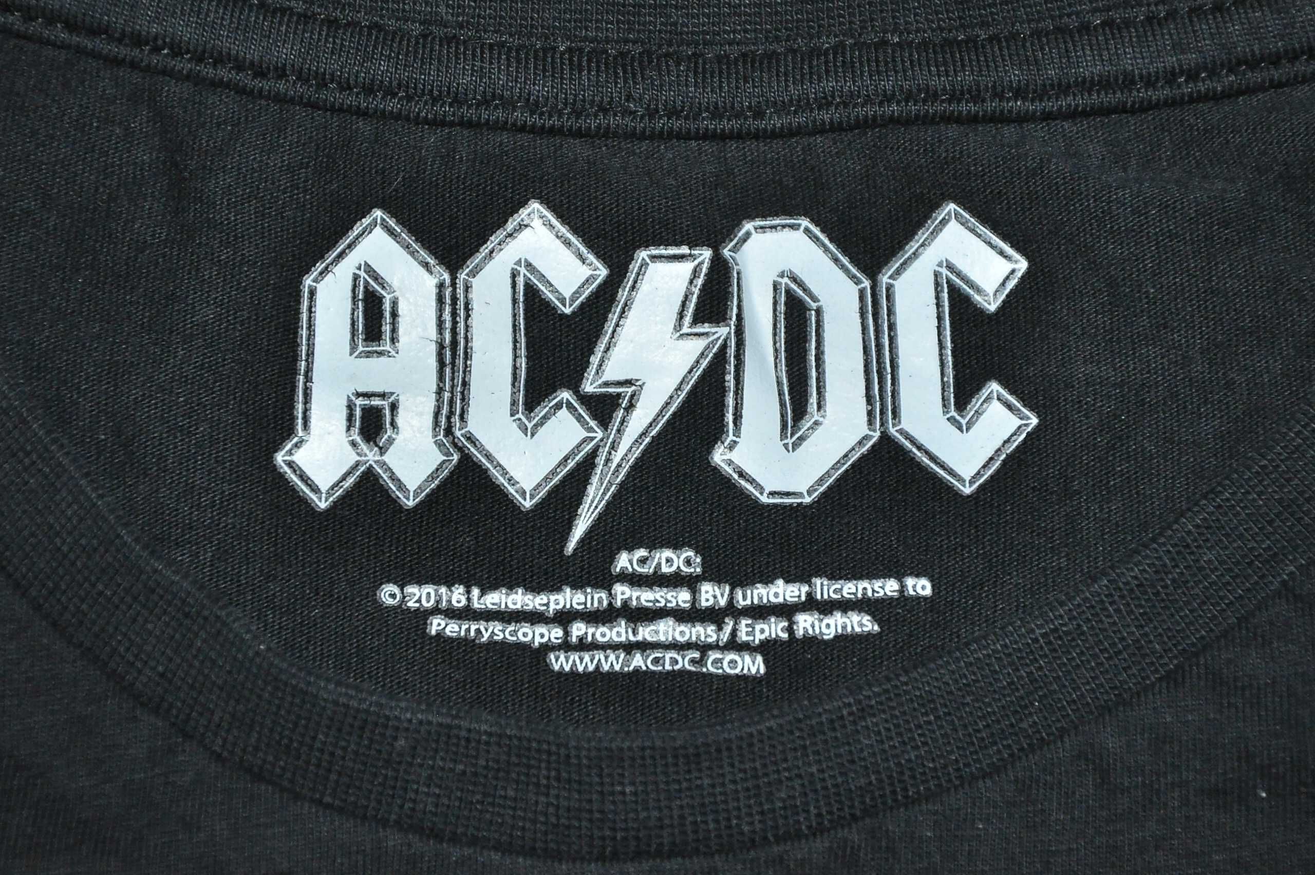 AC/DC - For Those About to Rock - koszulka rozm.M KONCERT