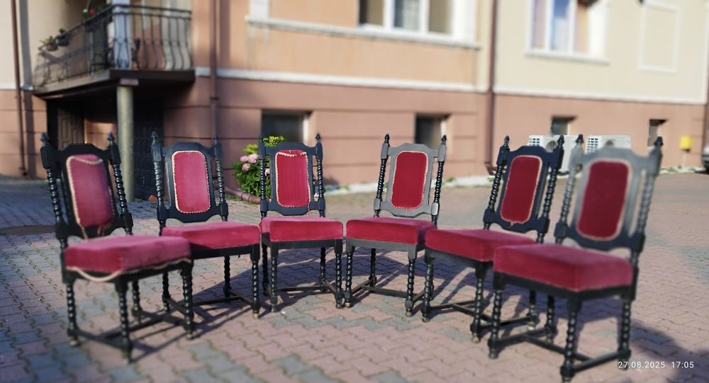 Krzesła do renowacji