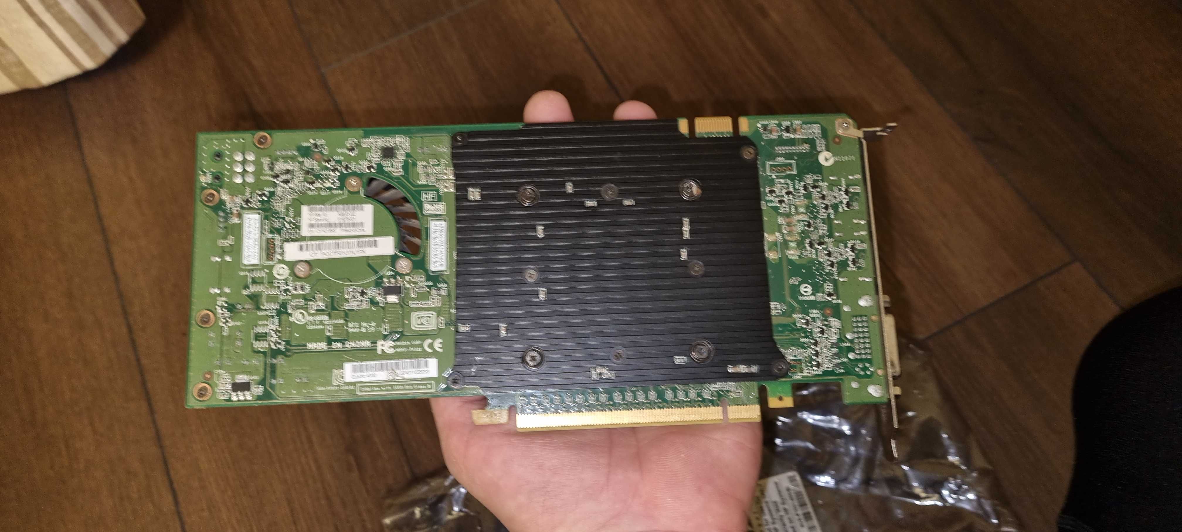 Відеокарта Nvidia Quadro 4000 (2GB GDDR5 / 256-бит/ 256 CUDA)