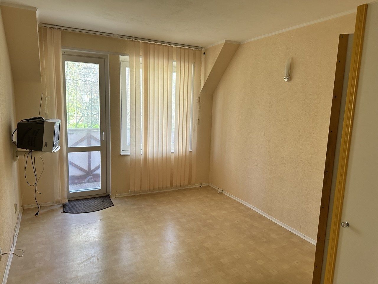 Продаж 3к квартири в Корабельном районе вул.Океанівська