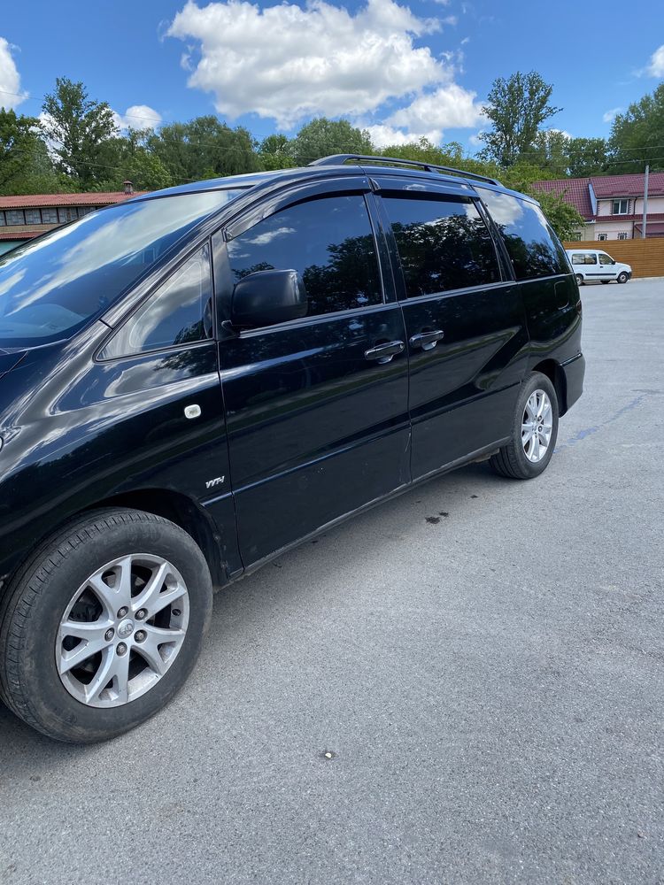 Продам Toyota Previa