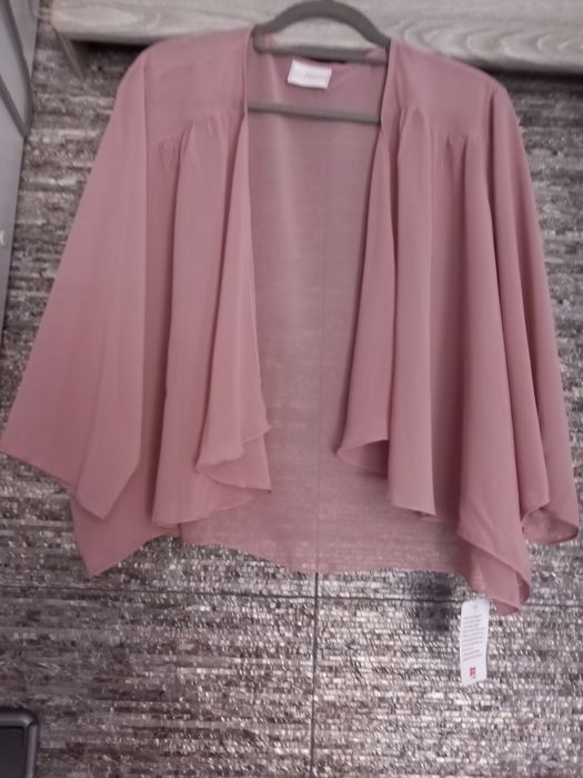 Nowa narzutka do sukienek rózowa