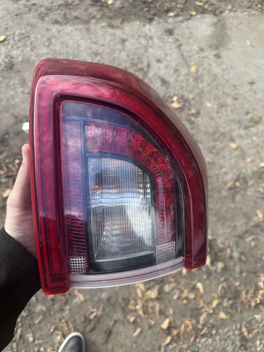 Ліхтар зовнішній крило лівий Kia Niro 17-22 LED+галоген, фонарь задний