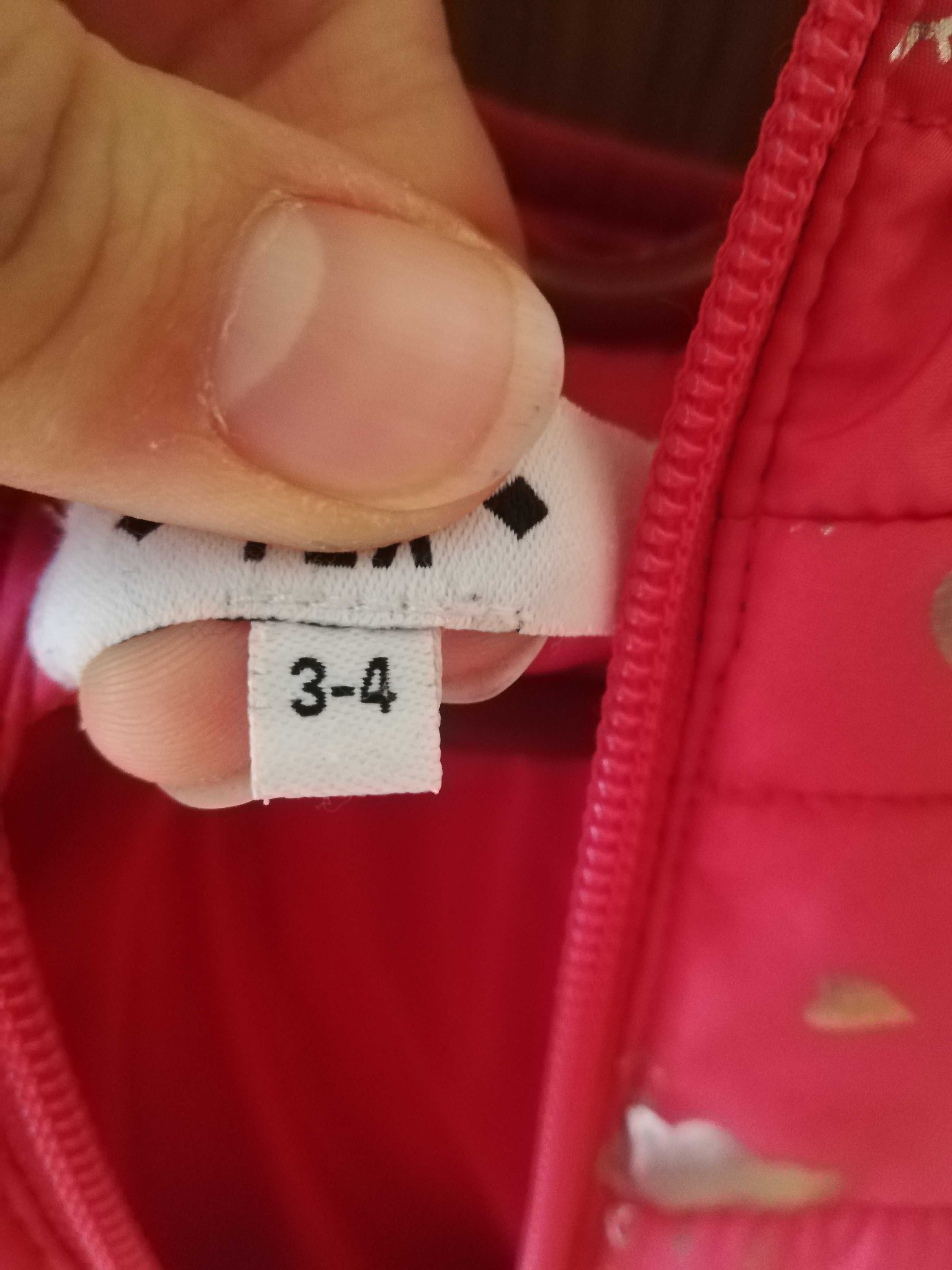 Весняна курточка на дівчинку 3-4 роки