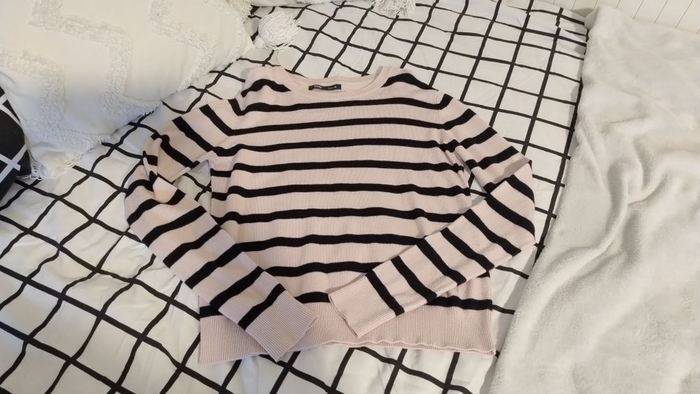 Sweterek sweter 4 sztuki sinsay