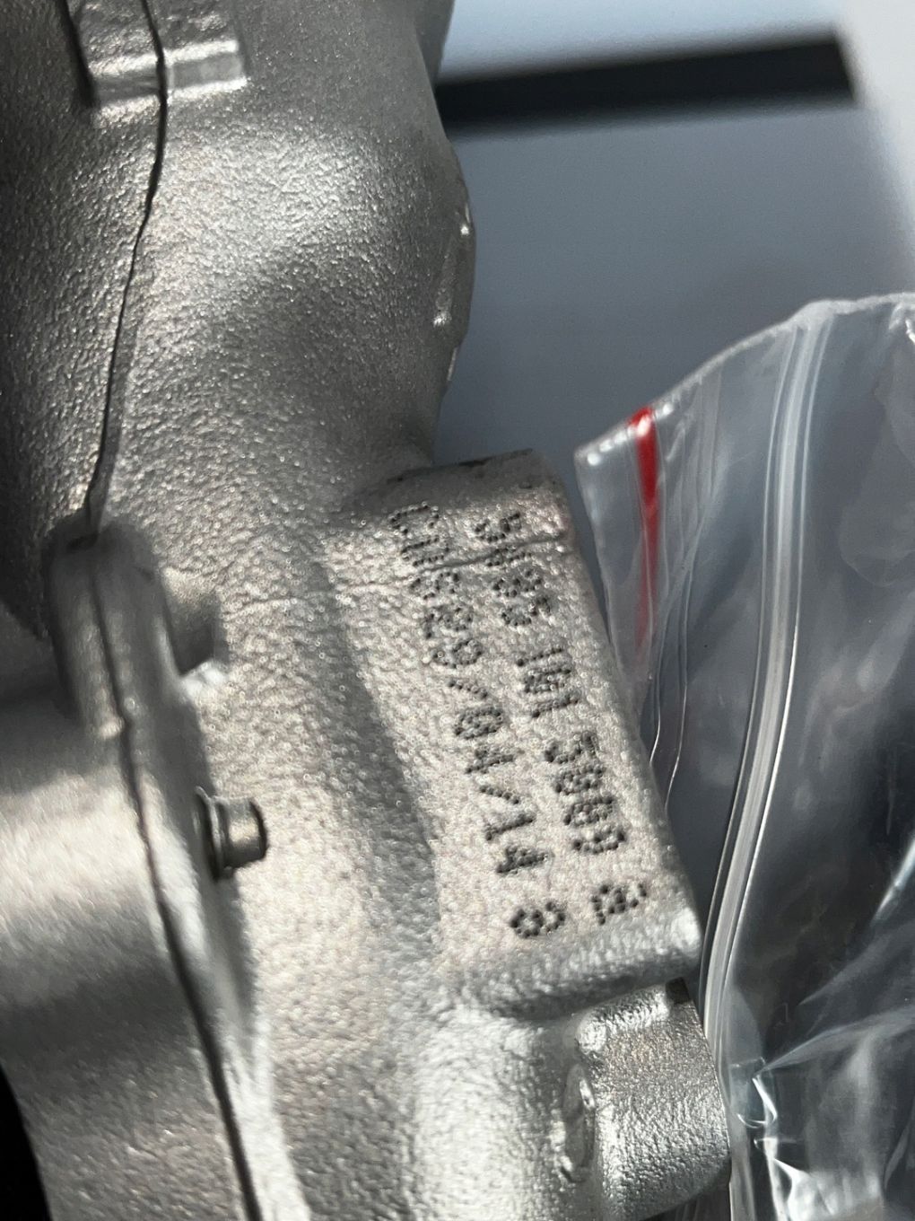 Turbosprężarka VW T5 PÓŁ BiTurbo 53049700139 54351015009 Rabat 600zł OPIS