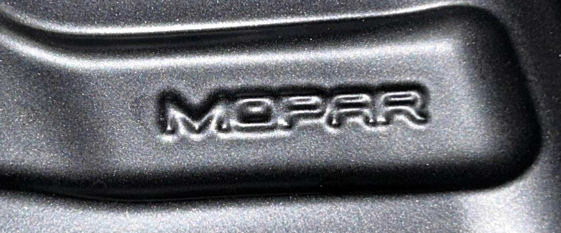 Felgi Aluminiowe Oryginał Ronal Mopar  5x110 7.5J x 19'' ET 40 JEEP