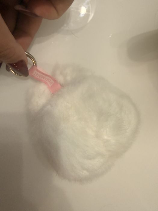 Brelok jak labubu lafufu piosenka świeci