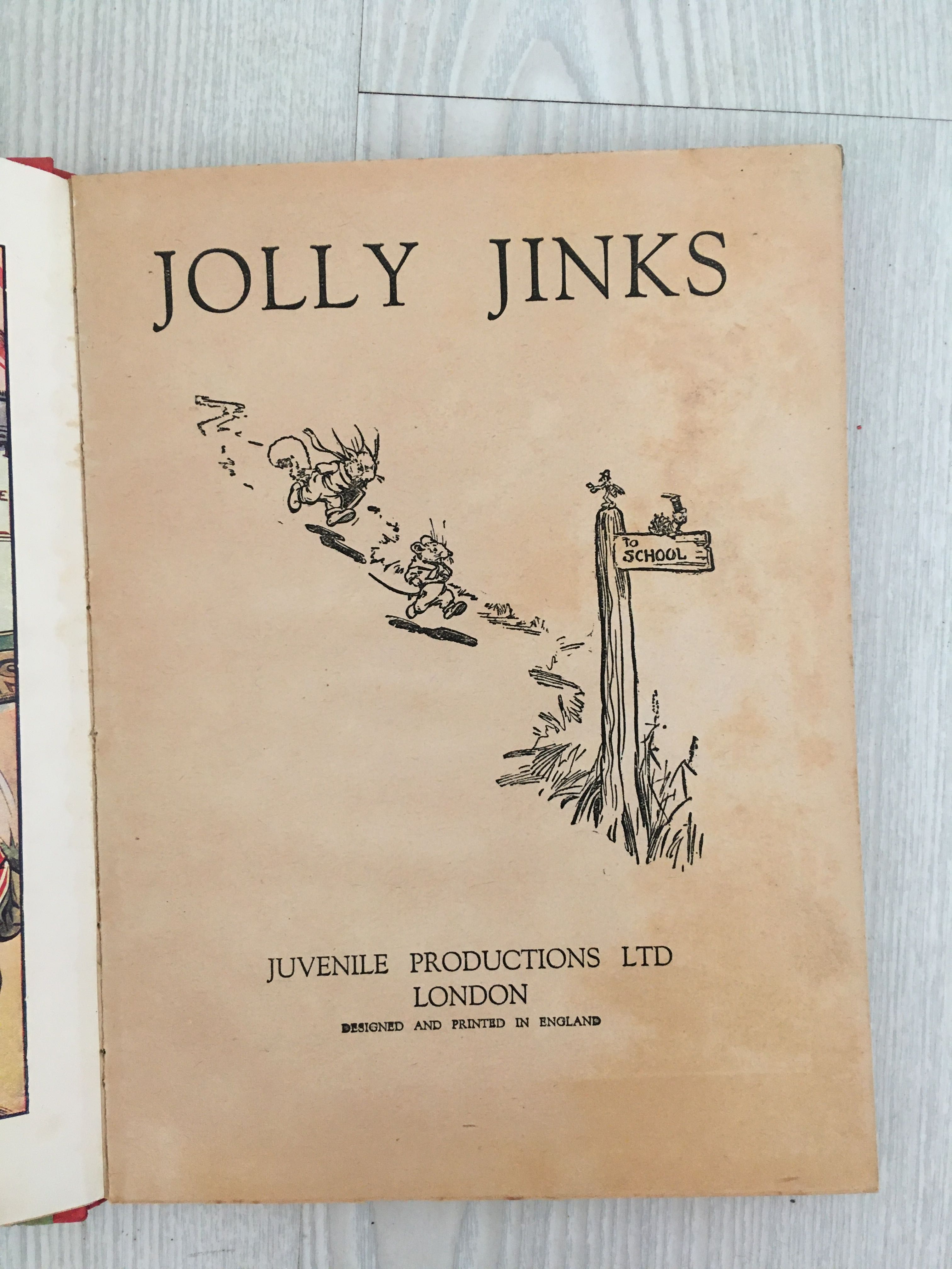 Livro infantil Jolly Jinks (Muito antigo, impresso em Inglaterra)