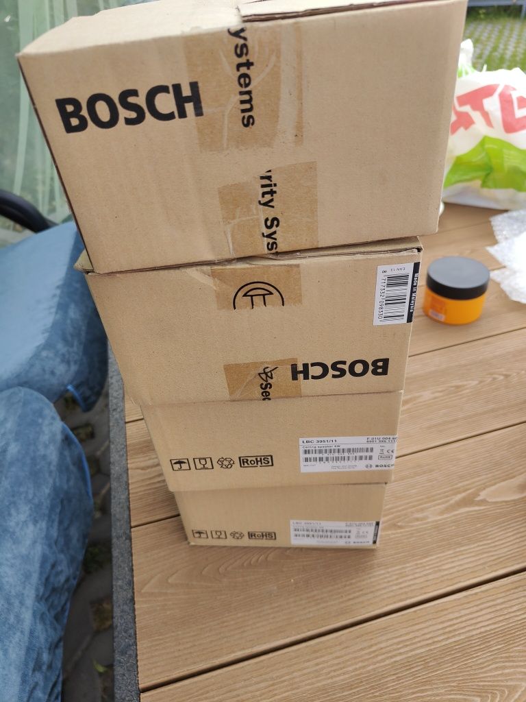 Динамікі гучномовці  Bosch LBC3951/12 
 Стельовий гучномовець