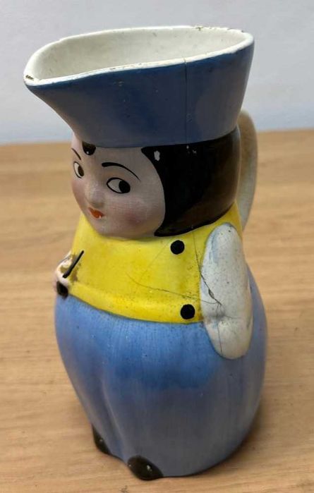 Jarro  cerâmico fabrica da Loiça de Sacavém com defeito