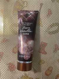 Victoria‘s secret Bare Vanilla Lux lotion