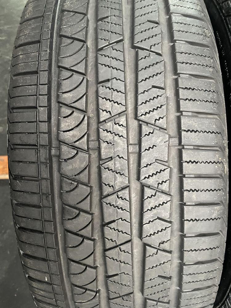 Шини 255/60 R18 Continental Crosscontact LX Sport