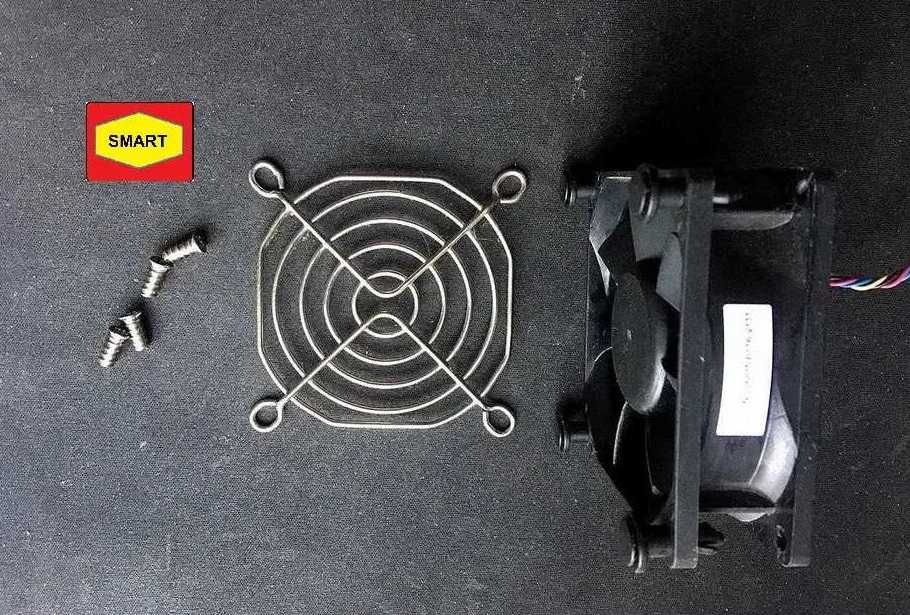 Кулер AVC Model 07025    розмiр 70X70X25mm  4 Pin PWM 12V