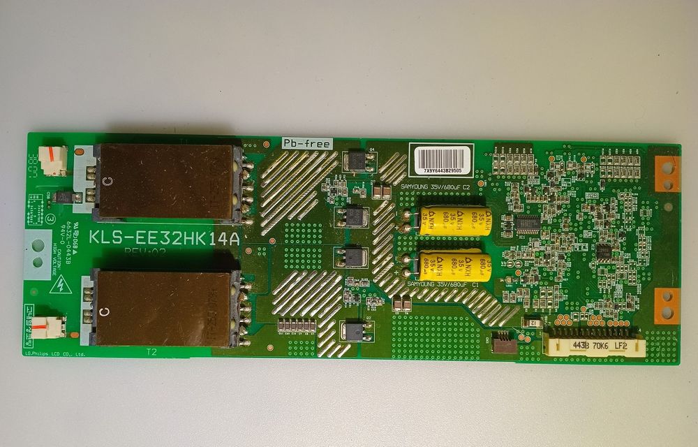 Продам плати з розбитого телевізора